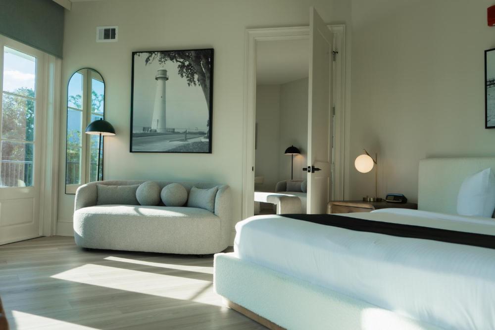 King Suite interior
